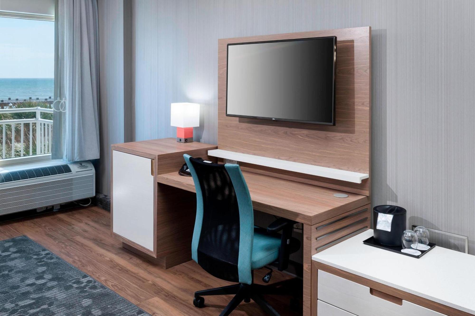 Courtyard Carolina Beach Oceanfront Экстерьер фото