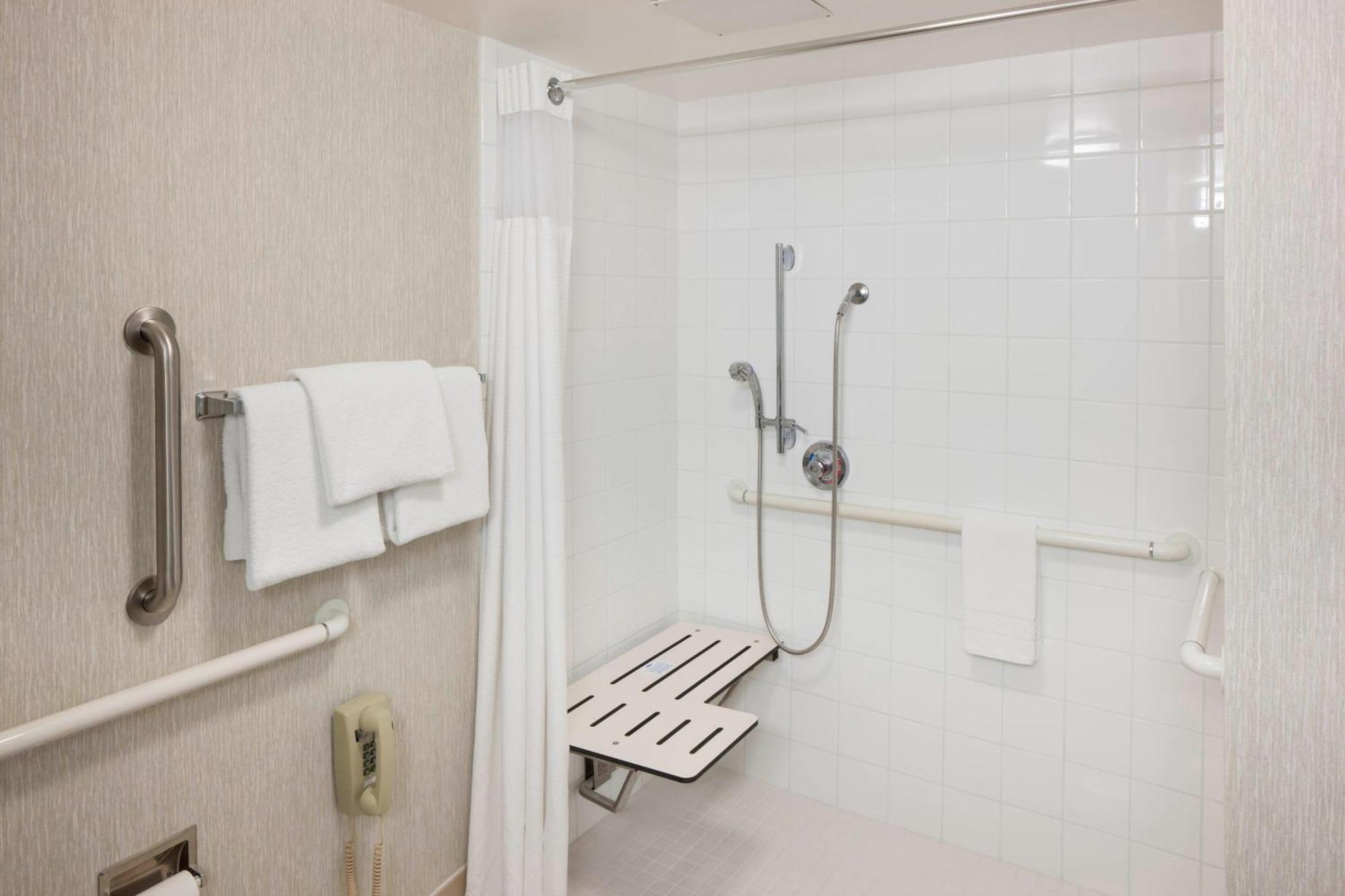 Courtyard Carolina Beach Oceanfront Экстерьер фото