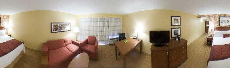 Courtyard Carolina Beach Oceanfront Экстерьер фото