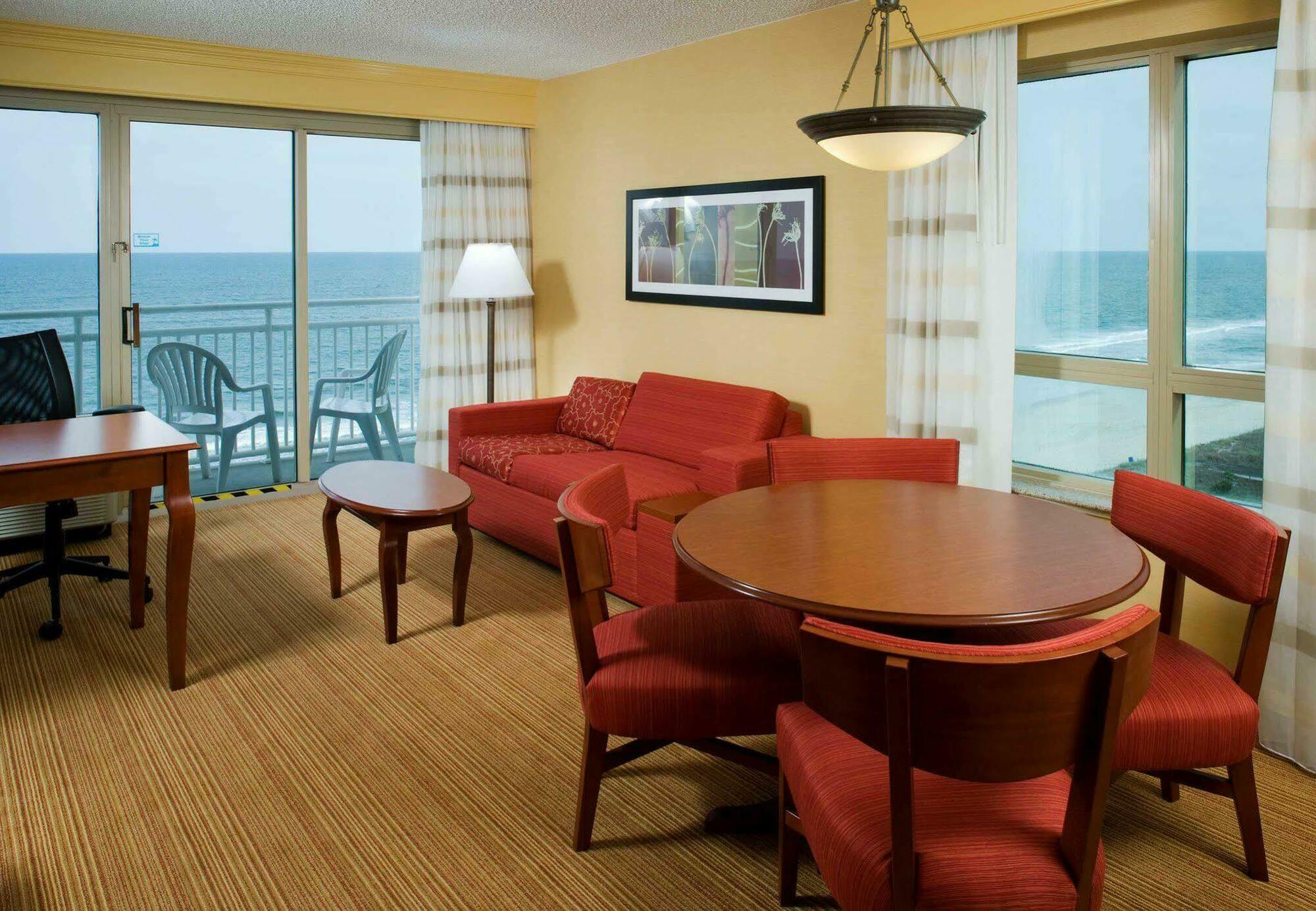 Courtyard Carolina Beach Oceanfront Экстерьер фото